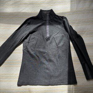 J.McLaughlin 1/4 zip